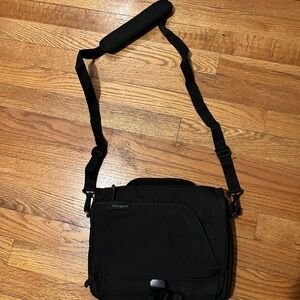 Targus Black Men's Bag